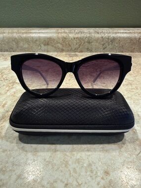 Black Cat-Eye Sunglasses with Purple Gradient Lenses